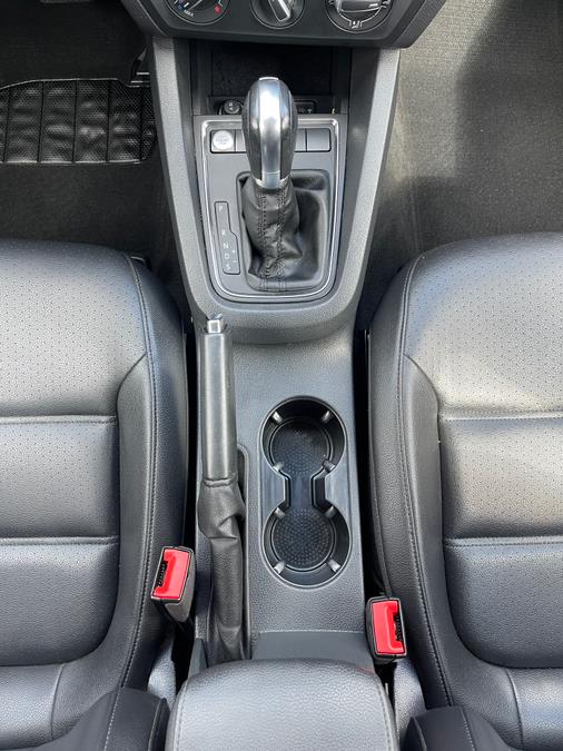 2017 Volkswagen Jetta 1.4T SE Auto, available for sale in Bloomfield, Connecticut | AXA Car Sales and Repair LLC. Bloomfield, Connecticut 2017 Volkswagen Jetta 1.4T SE Auto, available for sale in Bloomfield, Connecticut | AXA Car Sales and Repair LLC. Bloomfield, Connecticut