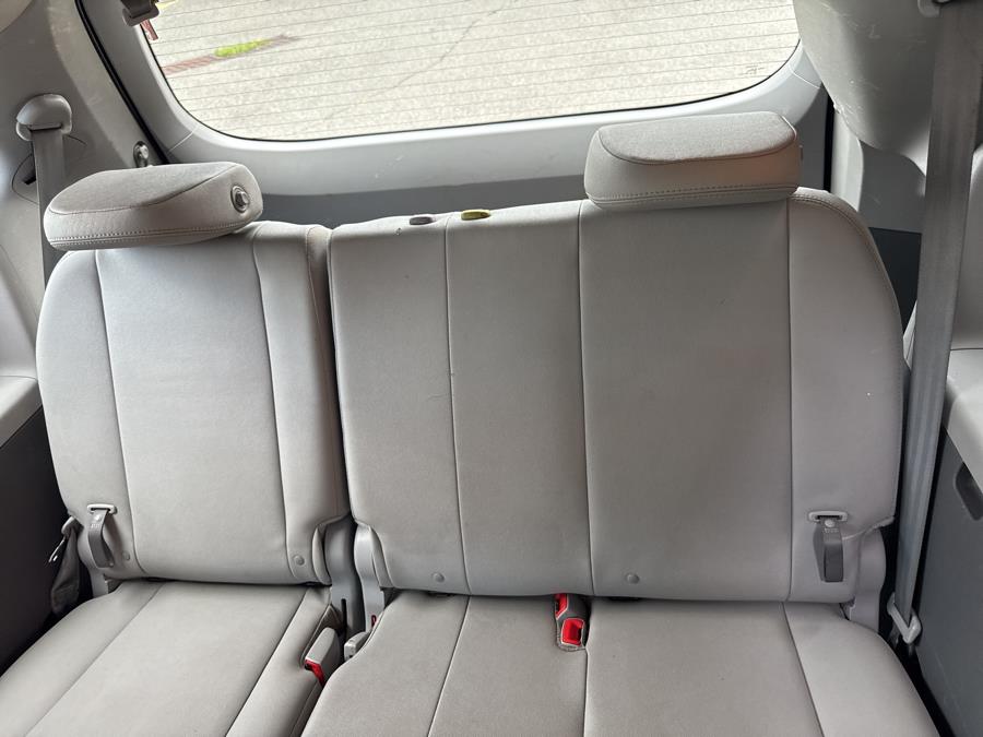 2015 Toyota Sienna 5dr 7-Pass Van XLE Premium AWD, available for sale in Waterbury, Connecticut | National Auto Brokers, Inc.. Waterbury, Connecticut 2015 Toyota Sienna 5dr 7-Pass Van XLE Premium AWD, available for sale in Waterbury, Connecticut | National Auto Brokers, Inc.. Waterbury, Connecticut