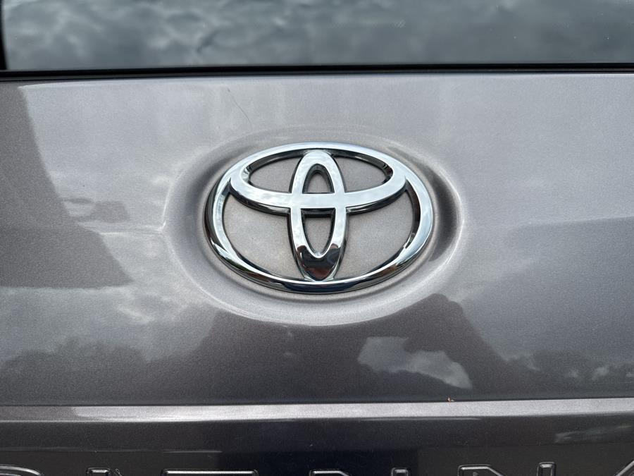 2015 Toyota Sienna 5dr 7-Pass Van XLE Premium AWD, available for sale in Waterbury, Connecticut | National Auto Brokers, Inc.. Waterbury, Connecticut 2015 Toyota Sienna 5dr 7-Pass Van XLE Premium AWD, available for sale in Waterbury, Connecticut | National Auto Brokers, Inc.. Waterbury, Connecticut