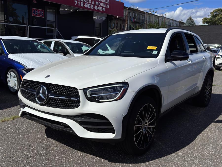 Used 2022 Mercedes-benz Glc in Woodside, New York | Drive Central. Woodside, New York