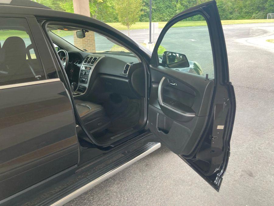 2012 GMC Acadia SLT Sport Utility 4D, available for sale in Wolcott, New York | Auto Hunter CNY. Wolcott, New York 2012 GMC Acadia SLT Sport Utility 4D, available for sale in Wolcott, New York | Auto Hunter CNY. Wolcott, New York