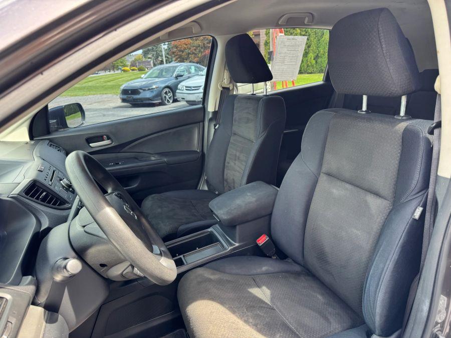 2016 Honda Cr-v SE Sport Utility 4D, available for sale in Rochester, New York | 5 Star Motor Group. Rochester, New York 2016 Honda Cr-v SE Sport Utility 4D, available for sale in Rochester, New York | 5 Star Motor Group. Rochester, New York