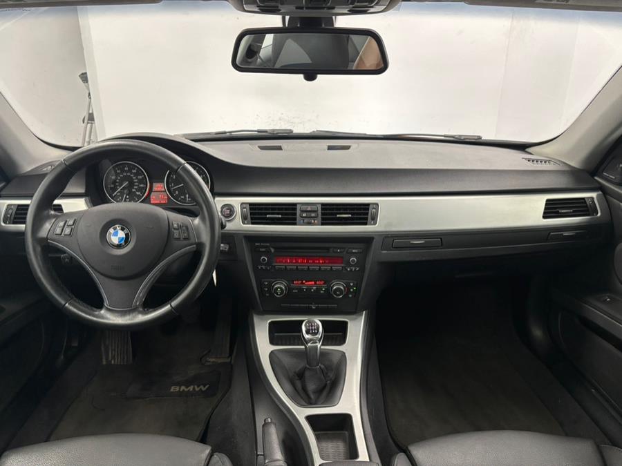 2011 BMW 3 Series 2dr Cpe 335i xDrive AWD, available for sale in Elizabeth, New Jersey | Dream Auto Group. Elizabeth, New Jersey 2011 BMW 3 Series 2dr Cpe 335i xDrive AWD, available for sale in Elizabeth, New Jersey | Dream Auto Group. Elizabeth, New Jersey
