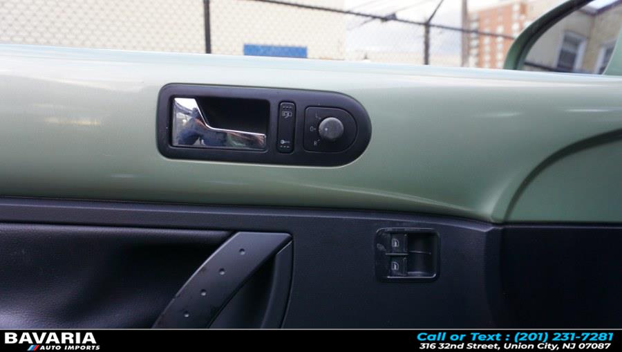 2009 Volkswagen New Beetle Coupe 2dr Auto S, available for sale in Union City, New Jersey | Bavaria Auto Imports. Union City, New Jersey 2009 Volkswagen New Beetle Coupe 2dr Auto S, available for sale in Union City, New Jersey | Bavaria Auto Imports. Union City, New Jersey