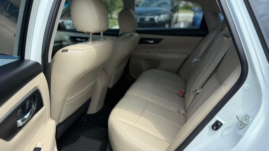 2015 Nissan Altima 4dr Sdn I4 2.5 S, available for sale in Orlando, Florida | Mickeys Driver Mart. Orlando, Florida 2015 Nissan Altima 4dr Sdn I4 2.5 S, available for sale in Orlando, Florida | Mickeys Driver Mart. Orlando, Florida