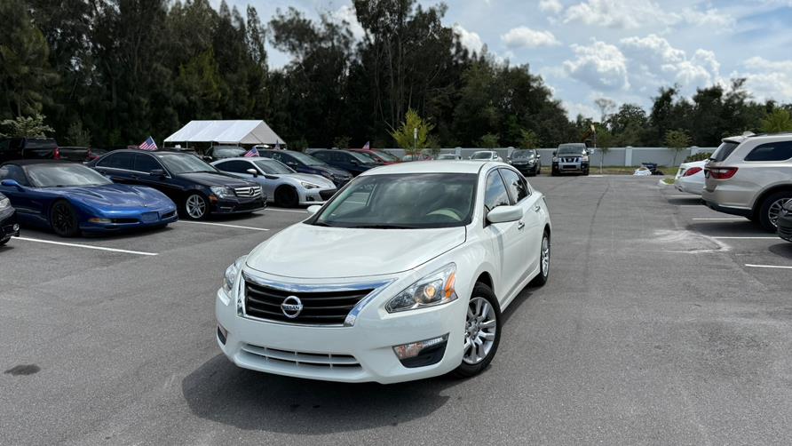 2015 Nissan Altima 4dr Sdn I4 2.5 S, available for sale in Orlando, Florida | Mickeys Driver Mart. Orlando, Florida 2015 Nissan Altima 4dr Sdn I4 2.5 S, available for sale in Orlando, Florida | Mickeys Driver Mart. Orlando, Florida