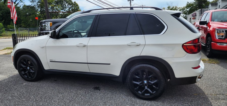 2013 BMW X5 AWD 4dr xDrive35i, available for sale in Huntington Station, New York | Huntington Auto Mall. Huntington Station, New York 2013 BMW X5 AWD 4dr xDrive35i, available for sale in Huntington Station, New York | Huntington Auto Mall. Huntington Station, New York