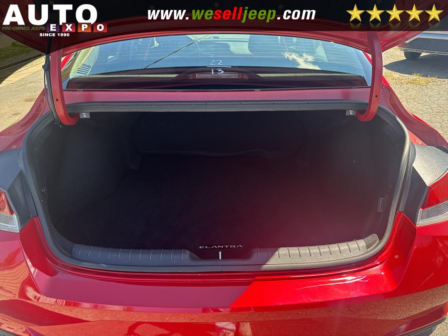 2022 Hyundai Elantra SEL IVT, available for sale in Huntington, New York | Auto Expo. Huntington, New York 2022 Hyundai Elantra SEL IVT, available for sale in Huntington, New York | Auto Expo. Huntington, New York