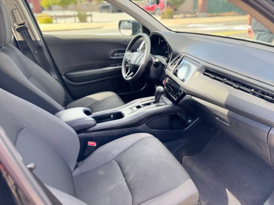 2022 Honda HR-V EX AWD CVT, available for sale in Peabody, Massachusetts | New Star Motors. Peabody, Massachusetts 2022 Honda HR-V EX AWD CVT, available for sale in Peabody, Massachusetts | New Star Motors. Peabody, Massachusetts