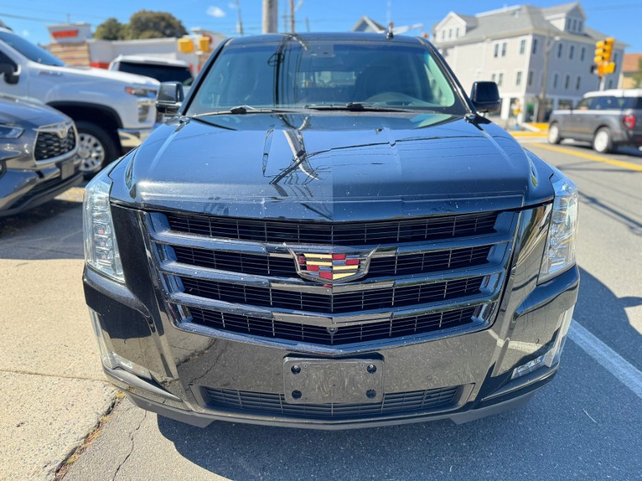 2018 Cadillac Escalade 4WD 4dr Luxury, available for sale in Peabody, Massachusetts | New Star Motors. Peabody, Massachusetts 2018 Cadillac Escalade 4WD 4dr Luxury, available for sale in Peabody, Massachusetts | New Star Motors. Peabody, Massachusetts