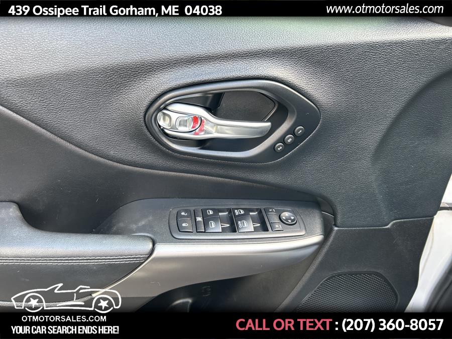2019 Jeep Cherokee Limited 4x4, available for sale in Gorham, Maine | Ossipee Trail Motor Sales. Gorham, Maine 2019 Jeep Cherokee Limited 4x4, available for sale in Gorham, Maine | Ossipee Trail Motor Sales. Gorham, Maine