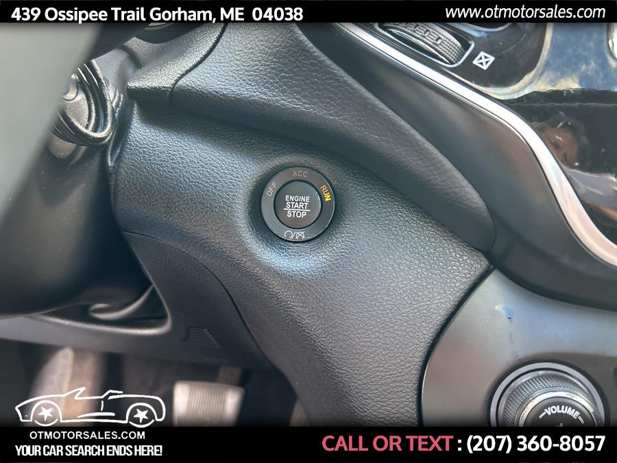 2019 Jeep Cherokee Limited 4x4, available for sale in Gorham, Maine | Ossipee Trail Motor Sales. Gorham, Maine 2019 Jeep Cherokee Limited 4x4, available for sale in Gorham, Maine | Ossipee Trail Motor Sales. Gorham, Maine