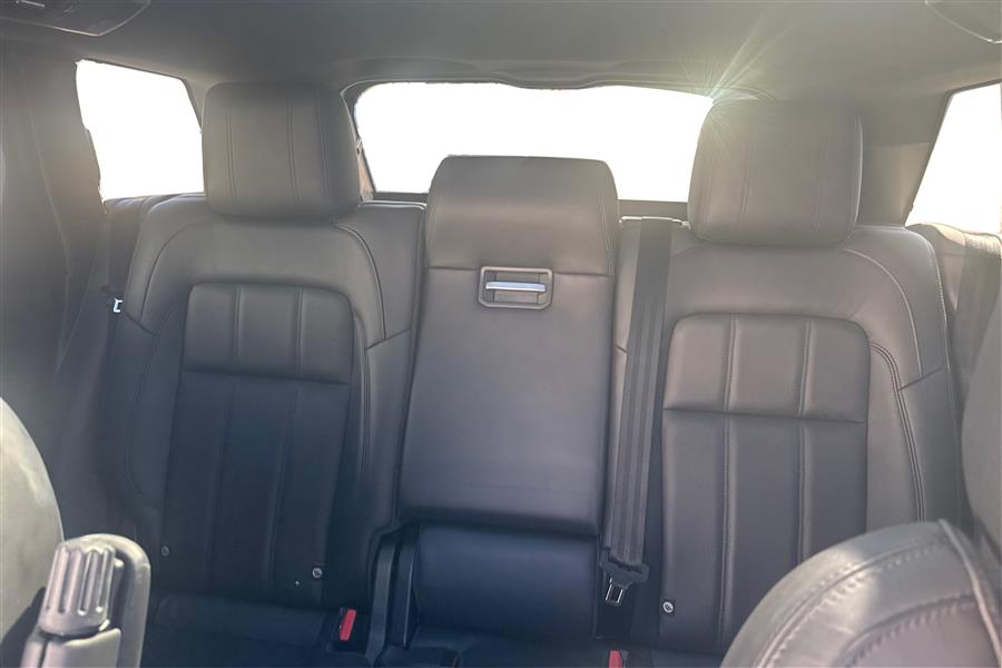 2020 Land Rover Range Rover Sport HSE photo 15