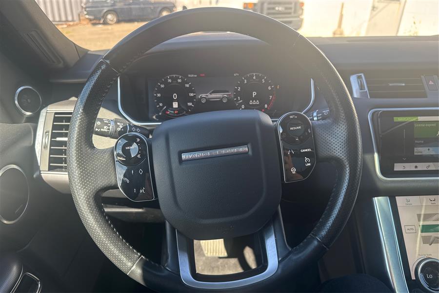 2020 Land Rover Range Rover Sport HSE photo 18