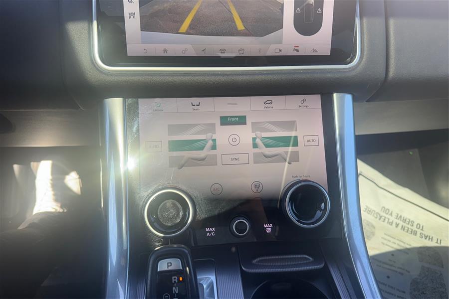 2020 Land Rover Range Rover Sport HSE photo 32