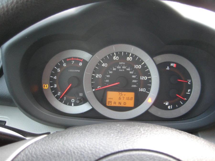 2011 Toyota Rav4 Base 4x4 4dr SUV, available for sale in Massapequa, New York | Rite Choice Auto Inc.. Massapequa, New York 2011 Toyota Rav4 Base 4x4 4dr SUV, available for sale in Massapequa, New York | Rite Choice Auto Inc.. Massapequa, New York