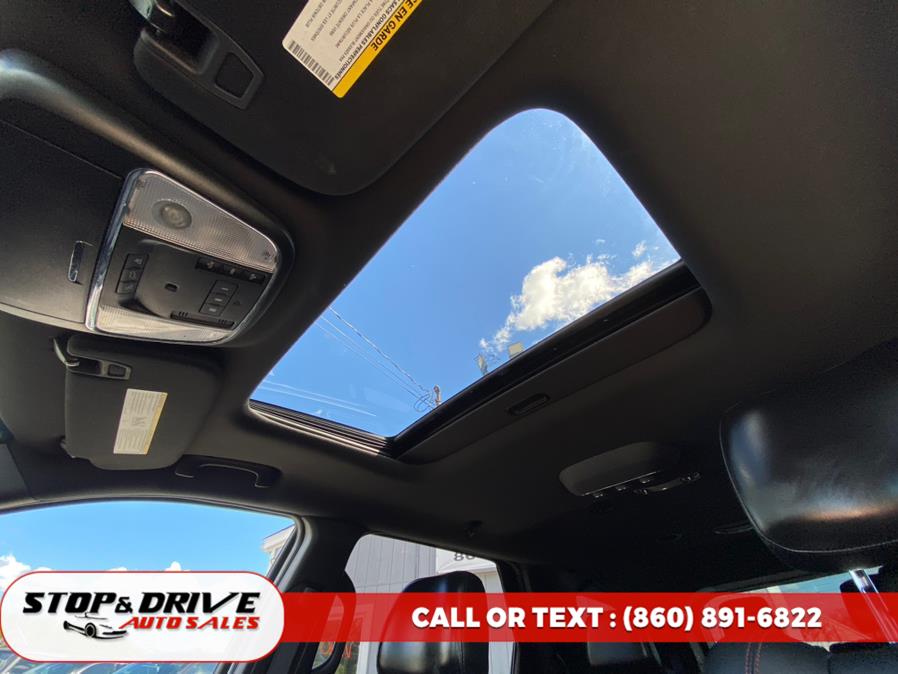 2015 Dodge Durango AWD 4dr R/T, available for sale in East Windsor, Connecticut | Stop & Drive Auto Sales. East Windsor, Connecticut 2015 Dodge Durango AWD 4dr R/T, available for sale in East Windsor, Connecticut | Stop & Drive Auto Sales. East Windsor, Connecticut