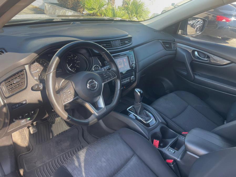 2019 Nissan Rogue FWD SV, available for sale in Hawaiian Gardens, California | Luxe Motors. Hawaiian Gardens, California 2019 Nissan Rogue FWD SV, available for sale in Hawaiian Gardens, California | Luxe Motors. Hawaiian Gardens, California