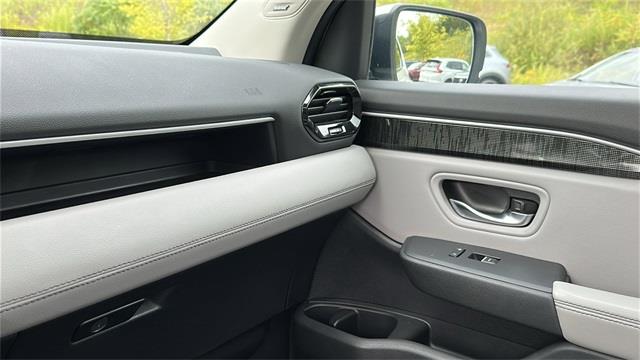2024 Honda Pilot Elite, available for sale in Avon, Connecticut | Sullivan Automotive Group. Avon, Connecticut 2024 Honda Pilot Elite, available for sale in Avon, Connecticut | Sullivan Automotive Group. Avon, Connecticut