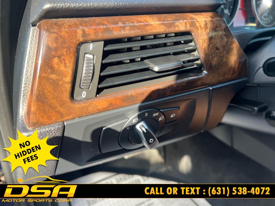 2011 BMW 3 Series 4dr Sdn 328i xDrive AWD SULEV, available for sale in Commack, New York | DSA Motor Sports Corp. Commack, New York 2011 BMW 3 Series 4dr Sdn 328i xDrive AWD SULEV, available for sale in Commack, New York | DSA Motor Sports Corp. Commack, New York