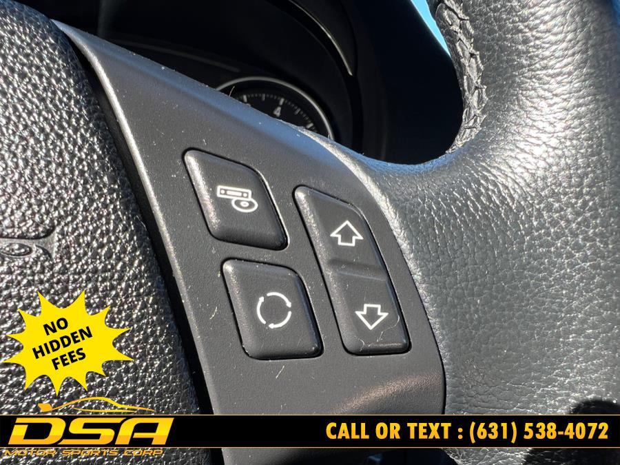 2011 BMW 3 Series 4dr Sdn 328i xDrive AWD SULEV, available for sale in Commack, New York | DSA Motor Sports Corp. Commack, New York 2011 BMW 3 Series 4dr Sdn 328i xDrive AWD SULEV, available for sale in Commack, New York | DSA Motor Sports Corp. Commack, New York