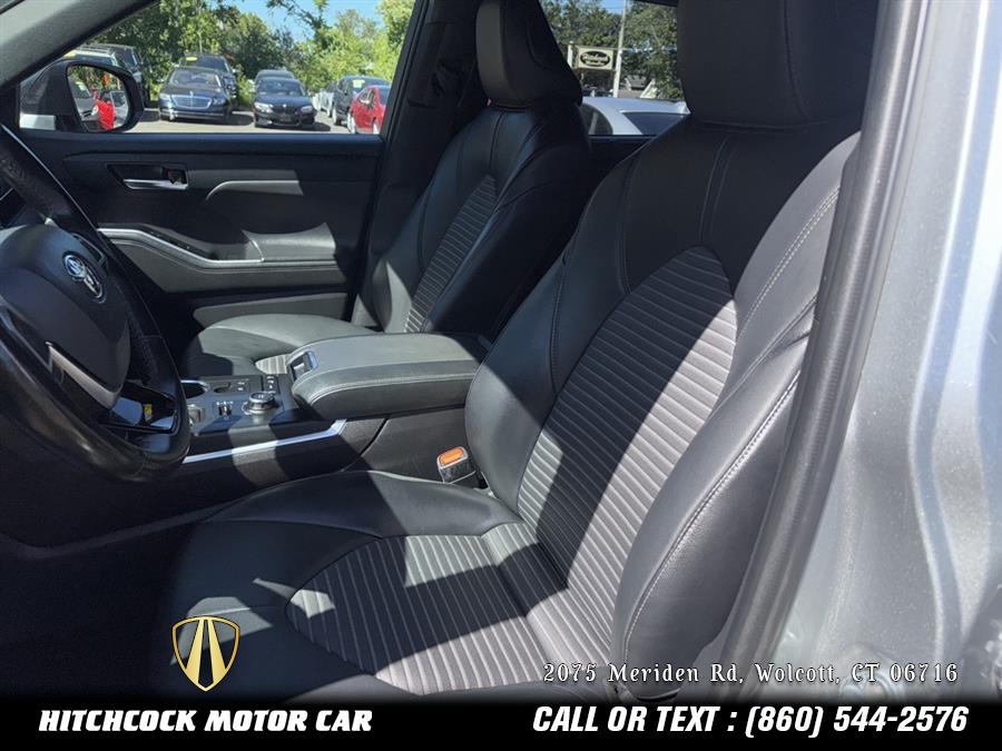 2022 Toyota Highlander XSE, available for sale in Wolcott, Connecticut | Hitchcock Motor Car. Wolcott, Connecticut 2022 Toyota Highlander XSE, available for sale in Wolcott, Connecticut | Hitchcock Motor Car. Wolcott, Connecticut