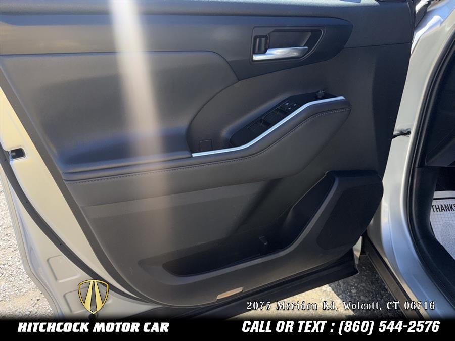 2022 Toyota Highlander XSE, available for sale in Wolcott, Connecticut | Hitchcock Motor Car. Wolcott, Connecticut 2022 Toyota Highlander XSE, available for sale in Wolcott, Connecticut | Hitchcock Motor Car. Wolcott, Connecticut
