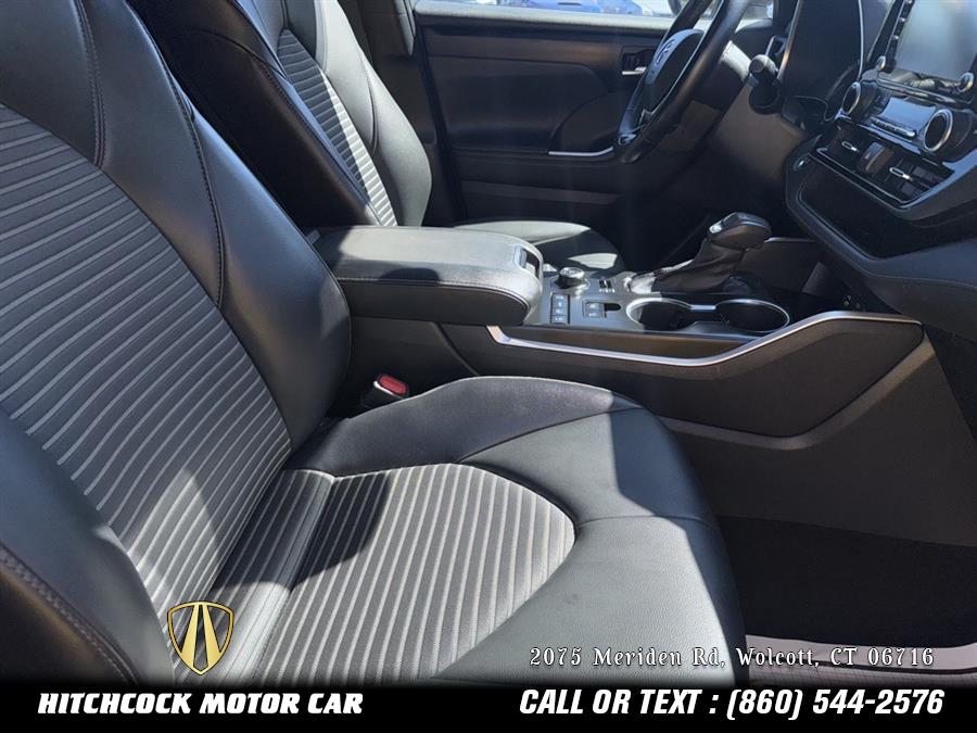 2022 Toyota Highlander XSE, available for sale in Wolcott, Connecticut | Hitchcock Motor Car. Wolcott, Connecticut 2022 Toyota Highlander XSE, available for sale in Wolcott, Connecticut | Hitchcock Motor Car. Wolcott, Connecticut
