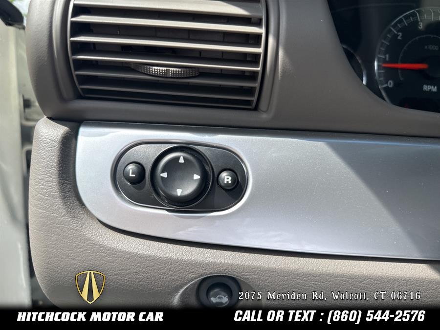 2006 Chrysler Sebring Touring, available for sale in Wolcott, Connecticut | Hitchcock Motor Car. Wolcott, Connecticut 2006 Chrysler Sebring Touring, available for sale in Wolcott, Connecticut | Hitchcock Motor Car. Wolcott, Connecticut