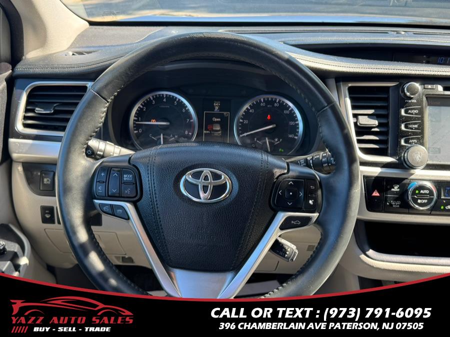 2016 Toyota Highlander AWD 4dr V6 Limited Platinum (Natl), available for sale in Paterson, New Jersey | Yazz Auto Sales. Paterson, New Jersey 2016 Toyota Highlander AWD 4dr V6 Limited Platinum (Natl), available for sale in Paterson, New Jersey | Yazz Auto Sales. Paterson, New Jersey
