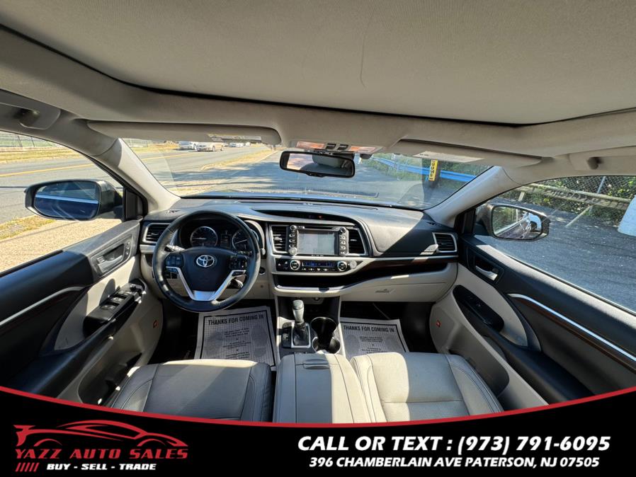 2016 Toyota Highlander AWD 4dr V6 Limited Platinum (Natl), available for sale in Paterson, New Jersey | Yazz Auto Sales. Paterson, New Jersey 2016 Toyota Highlander AWD 4dr V6 Limited Platinum (Natl), available for sale in Paterson, New Jersey | Yazz Auto Sales. Paterson, New Jersey