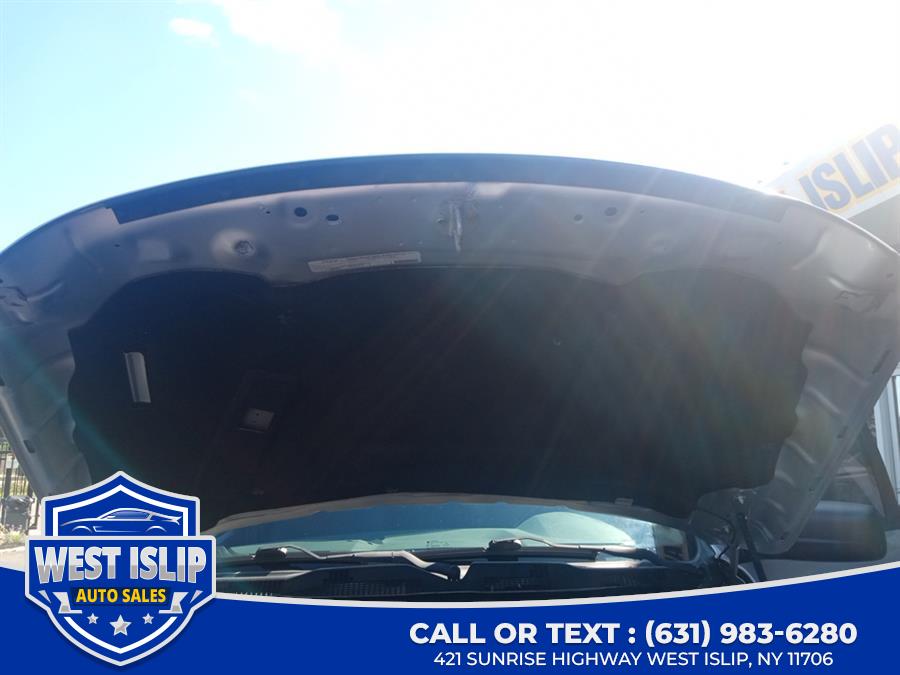 2015 Ram 1500 4WD Quad Cab 140.5" Big Horn, available for sale in West Islip, New York | West Islip Auto Sales. West Islip, New York 2015 Ram 1500 4WD Quad Cab 140.5" Big Horn, available for sale in West Islip, New York | West Islip Auto Sales. West Islip, New York