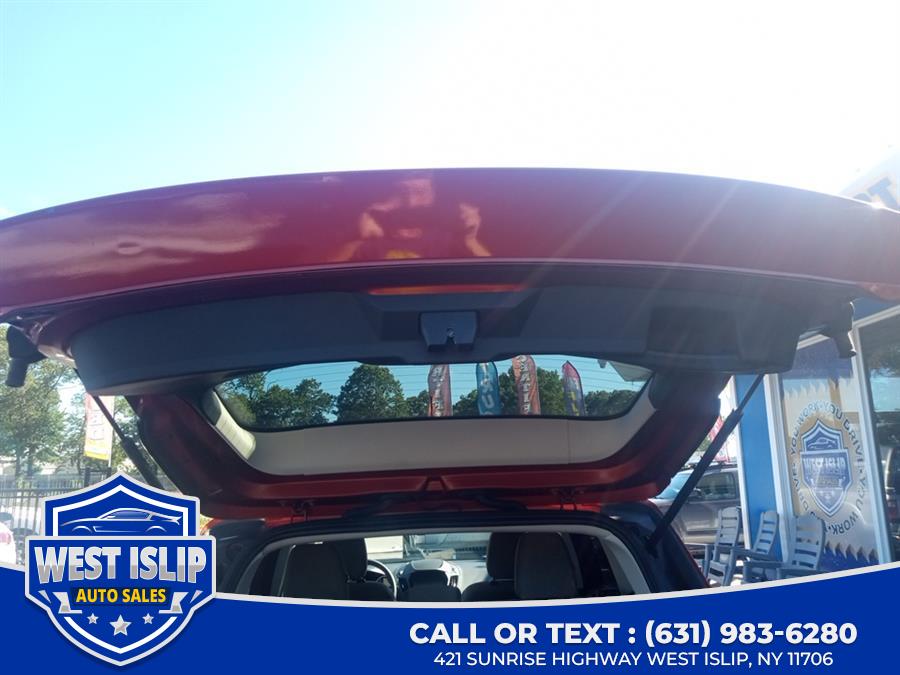 2019 Ford Escape SE 4WD, available for sale in West Islip, New York | West Islip Auto Sales. West Islip, New York 2019 Ford Escape SE 4WD, available for sale in West Islip, New York | West Islip Auto Sales. West Islip, New York