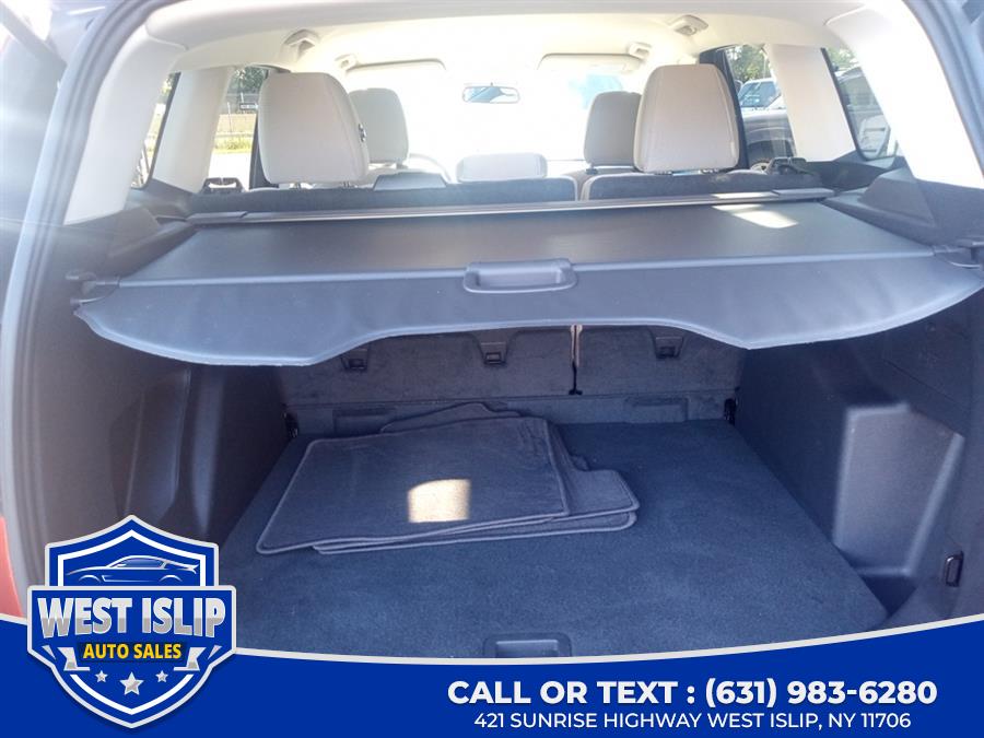 2019 Ford Escape SE 4WD, available for sale in West Islip, New York | West Islip Auto Sales. West Islip, New York 2019 Ford Escape SE 4WD, available for sale in West Islip, New York | West Islip Auto Sales. West Islip, New York
