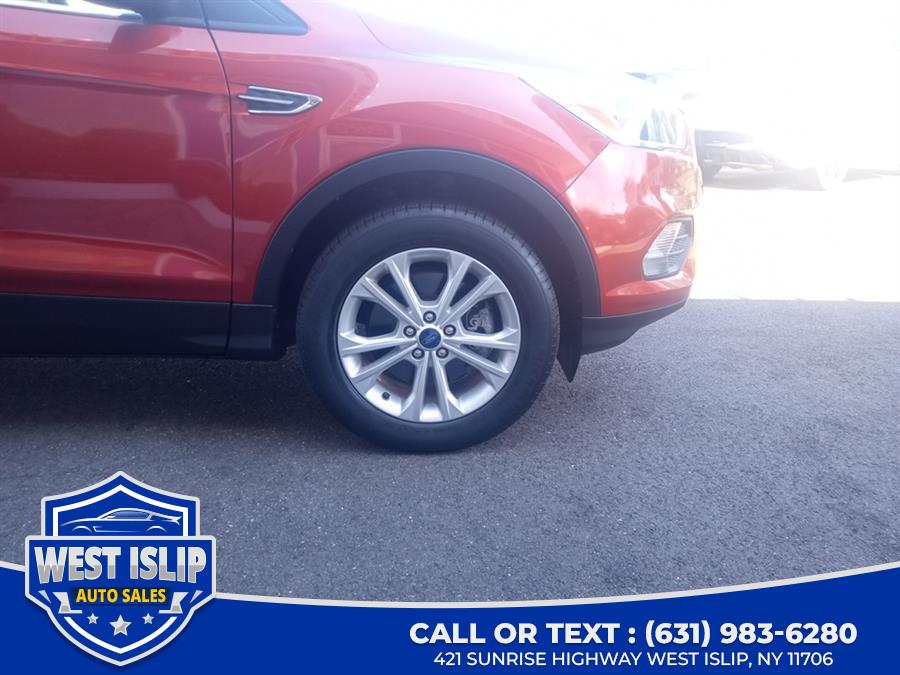 2019 Ford Escape SE 4WD, available for sale in West Islip, New York | West Islip Auto Sales. West Islip, New York 2019 Ford Escape SE 4WD, available for sale in West Islip, New York | West Islip Auto Sales. West Islip, New York