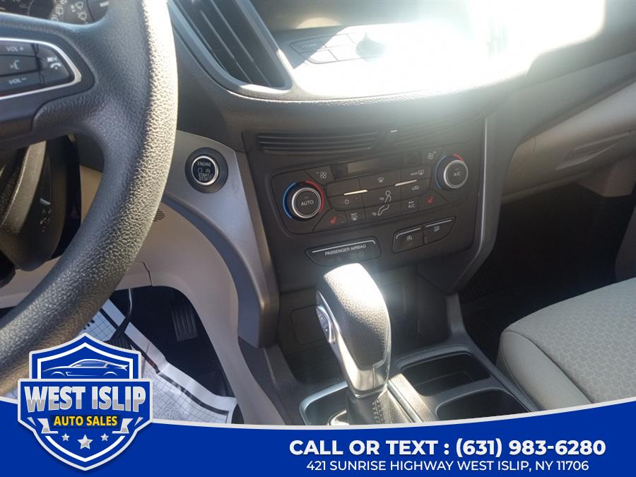 2019 Ford Escape SE 4WD, available for sale in West Islip, New York | West Islip Auto Sales. West Islip, New York 2019 Ford Escape SE 4WD, available for sale in West Islip, New York | West Islip Auto Sales. West Islip, New York