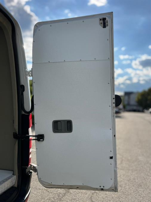 2015 Mercedes-Benz Sprinter Reefer Van RWD 2500 144" Thermo King V300 MAX, available for sale in Paterson, New Jersey | Speedway Motors LLC. Paterson, New Jersey 2015 Mercedes-Benz Sprinter Reefer Van RWD 2500 144" Thermo King V300 MAX, available for sale in Paterson, New Jersey | Speedway Motors LLC. Paterson, New Jersey