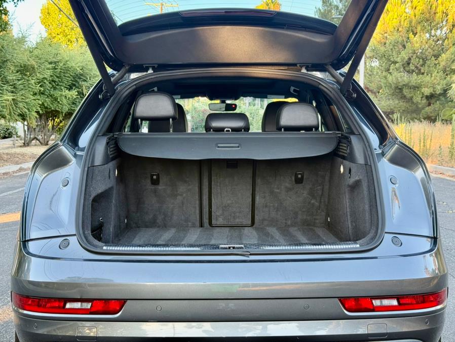 2018 Audi Q3 2.0 TFSI Premium Plus quattro AWD, available for sale in Tarzana, California | Ivanna Auto. Tarzana, California 2018 Audi Q3 2.0 TFSI Premium Plus quattro AWD, available for sale in Tarzana, California | Ivanna Auto. Tarzana, California
