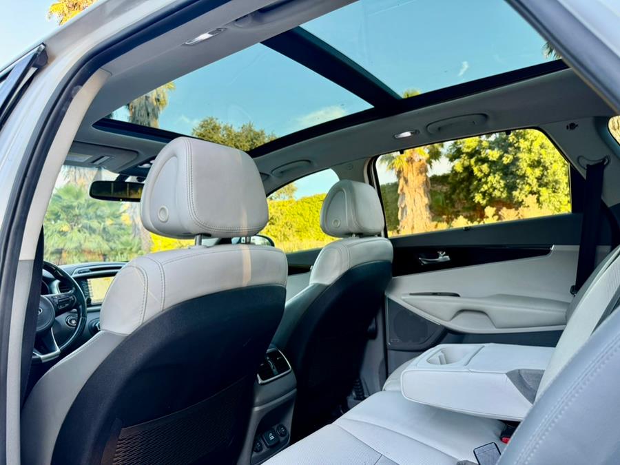2016 Kia Sorento FWD 4dr 3.3L SX, available for sale in Tarzana, California | Ivanna Auto. Tarzana, California 2016 Kia Sorento FWD 4dr 3.3L SX, available for sale in Tarzana, California | Ivanna Auto. Tarzana, California