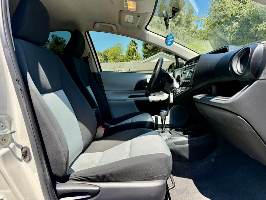 2014 Toyota Prius c 5dr HB Four (Natl), available for sale in Tarzana, California | Ivanna Auto. Tarzana, California 2014 Toyota Prius c 5dr HB Four (Natl), available for sale in Tarzana, California | Ivanna Auto. Tarzana, California