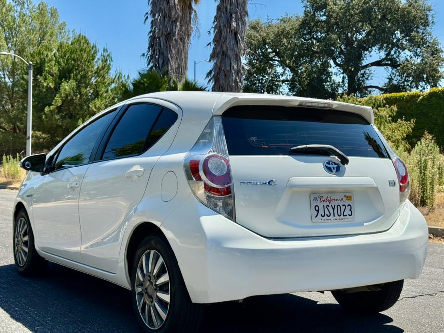 2014 Toyota Prius c 5dr HB Four (Natl), available for sale in Tarzana, California | Ivanna Auto. Tarzana, California 2014 Toyota Prius c 5dr HB Four (Natl), available for sale in Tarzana, California | Ivanna Auto. Tarzana, California