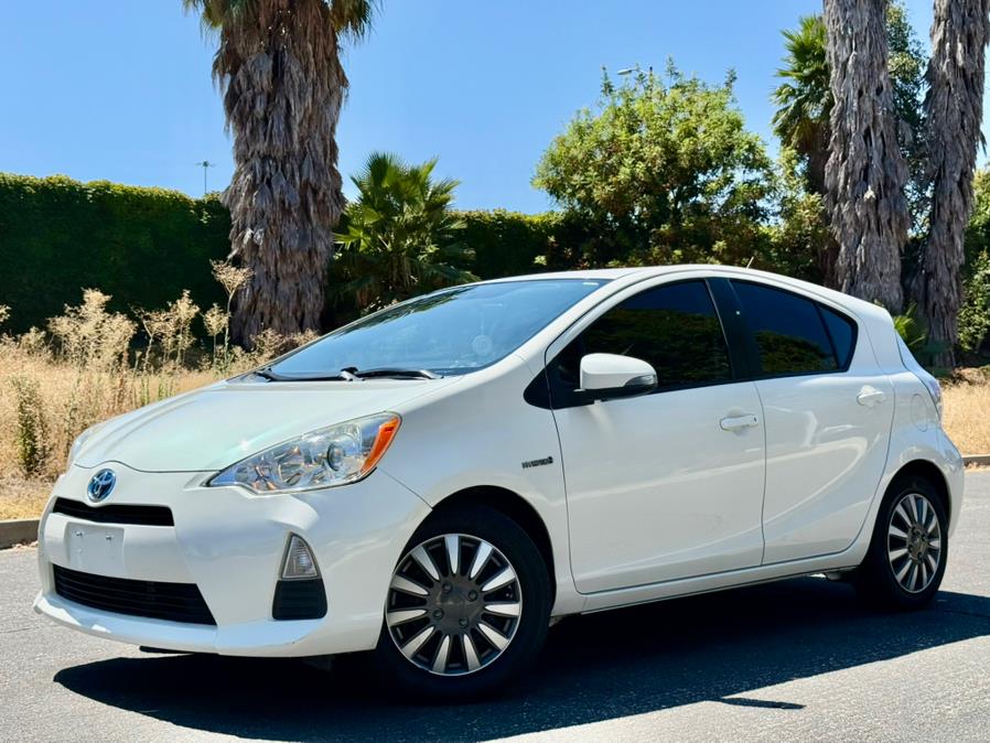 2014 Toyota Prius c 5dr HB Four (Natl), available for sale in Tarzana, California | Ivanna Auto. Tarzana, California 2014 Toyota Prius c 5dr HB Four (Natl), available for sale in Tarzana, California | Ivanna Auto. Tarzana, California