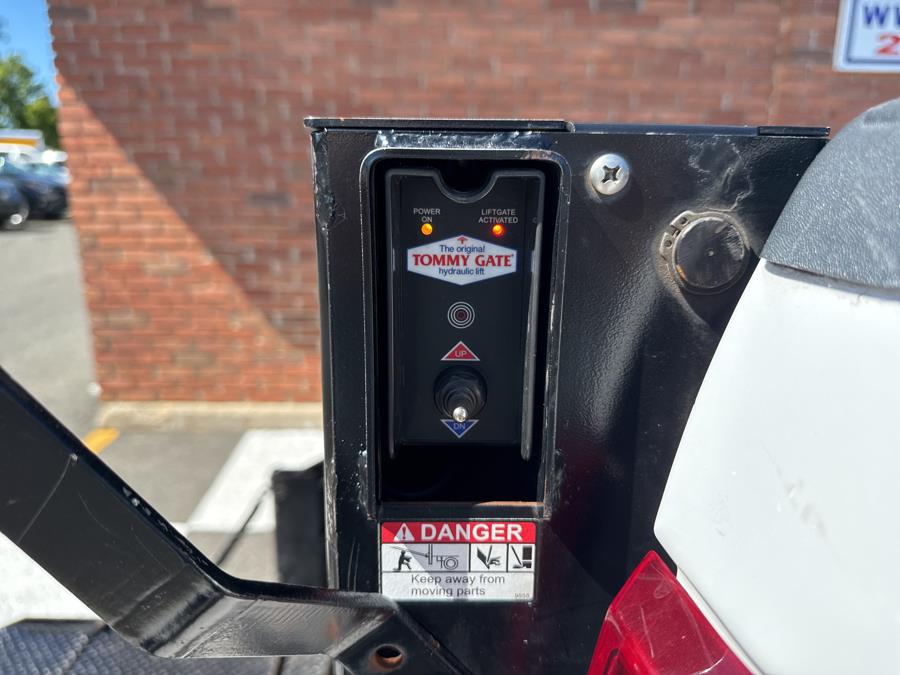 2015 Ford Super Duty F-250 SRW 4WD Reg Cab 137" XL, available for sale in Waterbury, Connecticut | National Auto Brokers, Inc.. Waterbury, Connecticut 2015 Ford Super Duty F-250 SRW 4WD Reg Cab 137" XL, available for sale in Waterbury, Connecticut | National Auto Brokers, Inc.. Waterbury, Connecticut