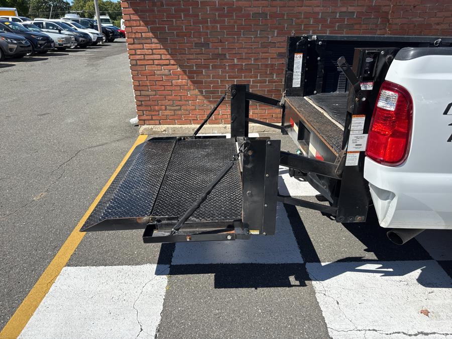 2015 Ford Super Duty F-250 SRW 4WD Reg Cab 137" XL, available for sale in Waterbury, Connecticut | National Auto Brokers, Inc.. Waterbury, Connecticut 2015 Ford Super Duty F-250 SRW 4WD Reg Cab 137" XL, available for sale in Waterbury, Connecticut | National Auto Brokers, Inc.. Waterbury, Connecticut