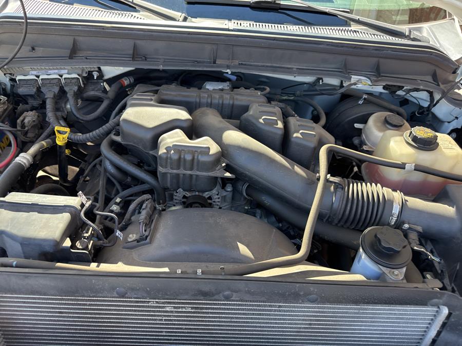 2015 Ford Super Duty F-250 SRW 4WD Reg Cab 137" XL, available for sale in Waterbury, Connecticut | National Auto Brokers, Inc.. Waterbury, Connecticut 2015 Ford Super Duty F-250 SRW 4WD Reg Cab 137" XL, available for sale in Waterbury, Connecticut | National Auto Brokers, Inc.. Waterbury, Connecticut