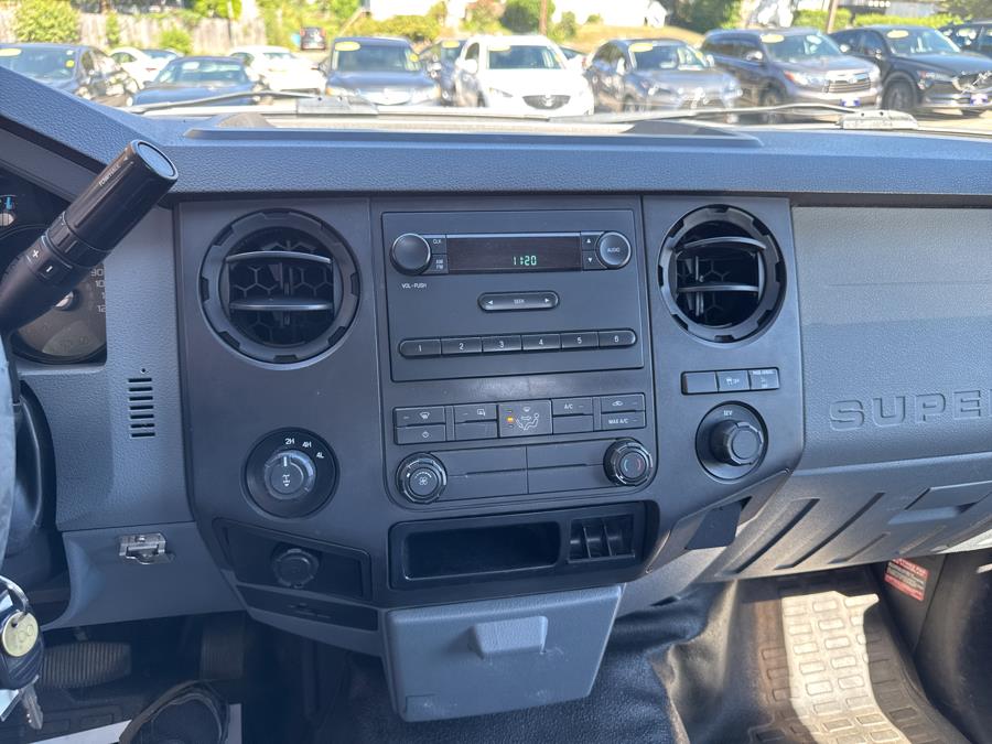 2015 Ford Super Duty F-250 SRW 4WD Reg Cab 137" XL, available for sale in Waterbury, Connecticut | National Auto Brokers, Inc.. Waterbury, Connecticut 2015 Ford Super Duty F-250 SRW 4WD Reg Cab 137" XL, available for sale in Waterbury, Connecticut | National Auto Brokers, Inc.. Waterbury, Connecticut