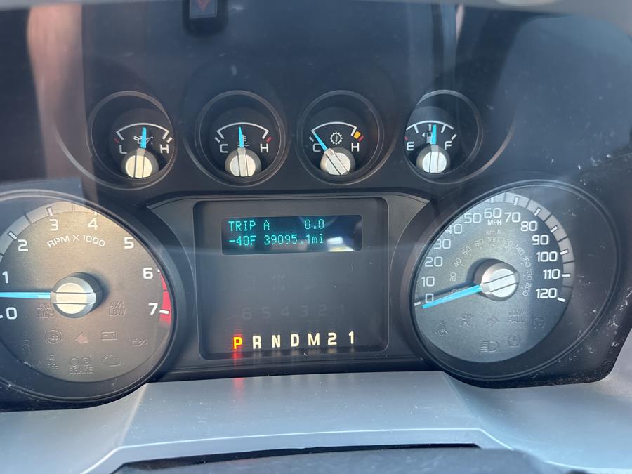 2015 Ford Super Duty F-250 SRW 4WD Reg Cab 137" XL, available for sale in Waterbury, Connecticut | National Auto Brokers, Inc.. Waterbury, Connecticut 2015 Ford Super Duty F-250 SRW 4WD Reg Cab 137" XL, available for sale in Waterbury, Connecticut | National Auto Brokers, Inc.. Waterbury, Connecticut