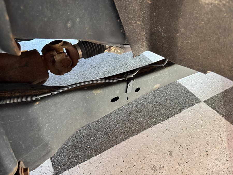 2015 Ford Super Duty F-250 SRW 4WD Reg Cab 137" XL, available for sale in Waterbury, Connecticut | National Auto Brokers, Inc.. Waterbury, Connecticut 2015 Ford Super Duty F-250 SRW 4WD Reg Cab 137" XL, available for sale in Waterbury, Connecticut | National Auto Brokers, Inc.. Waterbury, Connecticut