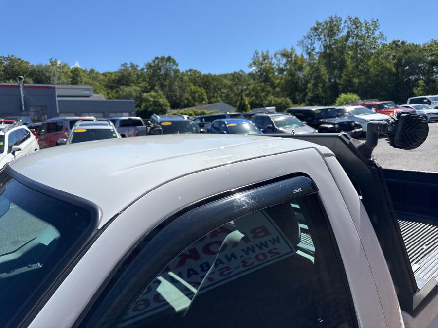 2015 Ford Super Duty F-250 SRW 4WD Reg Cab 137" XL, available for sale in Waterbury, Connecticut | National Auto Brokers, Inc.. Waterbury, Connecticut 2015 Ford Super Duty F-250 SRW 4WD Reg Cab 137" XL, available for sale in Waterbury, Connecticut | National Auto Brokers, Inc.. Waterbury, Connecticut