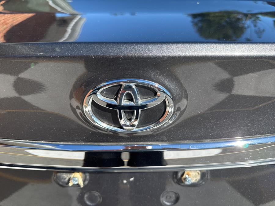 2015 Toyota Avalon 4dr Sdn XLE Touring, available for sale in Waterbury, Connecticut | National Auto Brokers, Inc.. Waterbury, Connecticut 2015 Toyota Avalon 4dr Sdn XLE Touring, available for sale in Waterbury, Connecticut | National Auto Brokers, Inc.. Waterbury, Connecticut